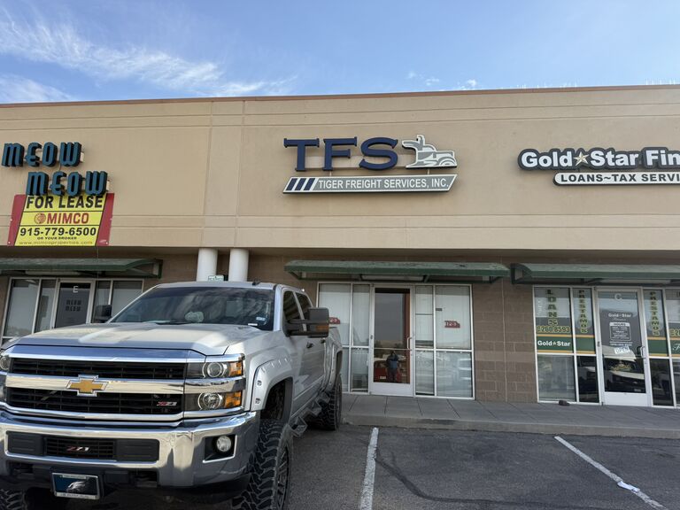 3950 Doniphan Dr, Suite #D, El Paso, Texas 79922